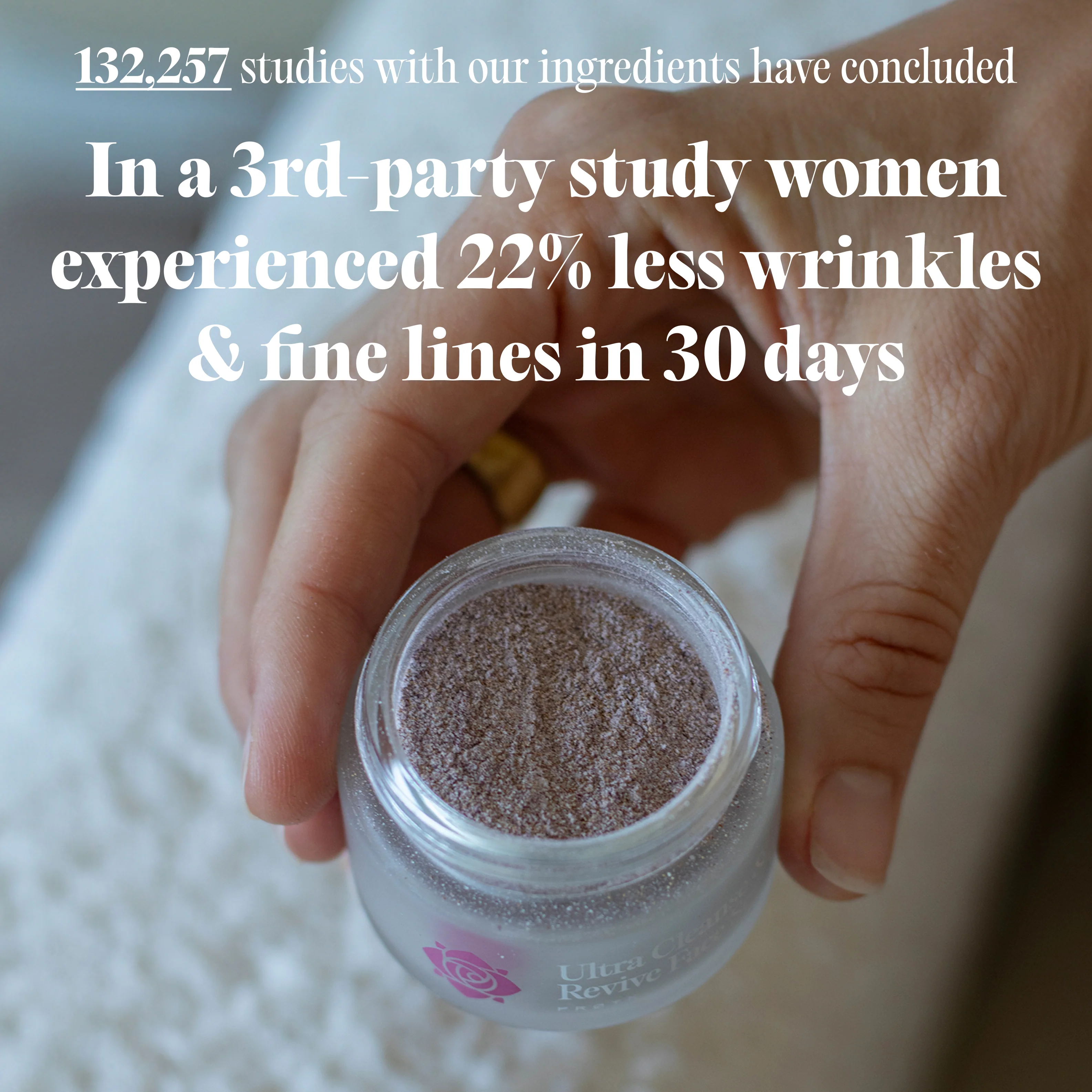 Ultra Cleanse & Revive Face Scrub - Image 9